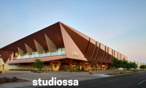 Studiossa